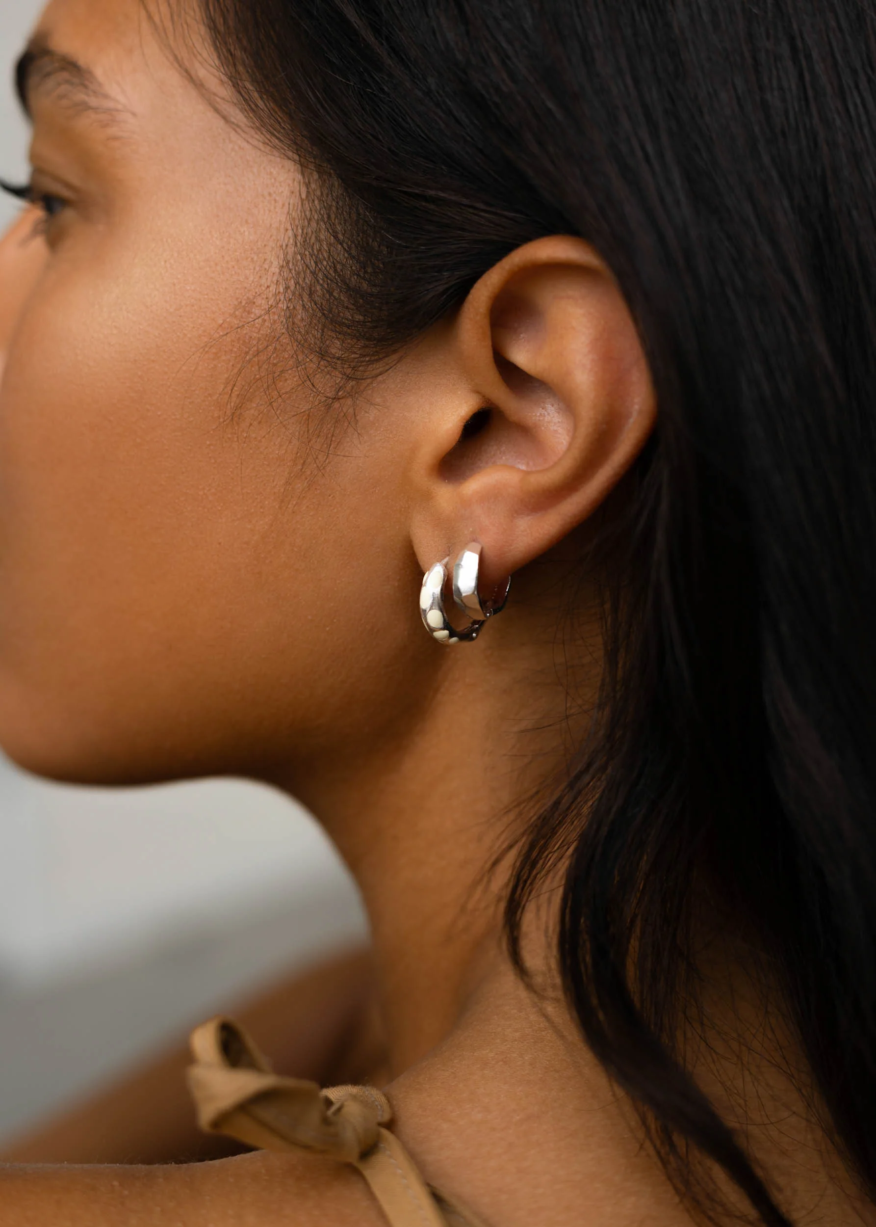 Ava Hoops - Image 7