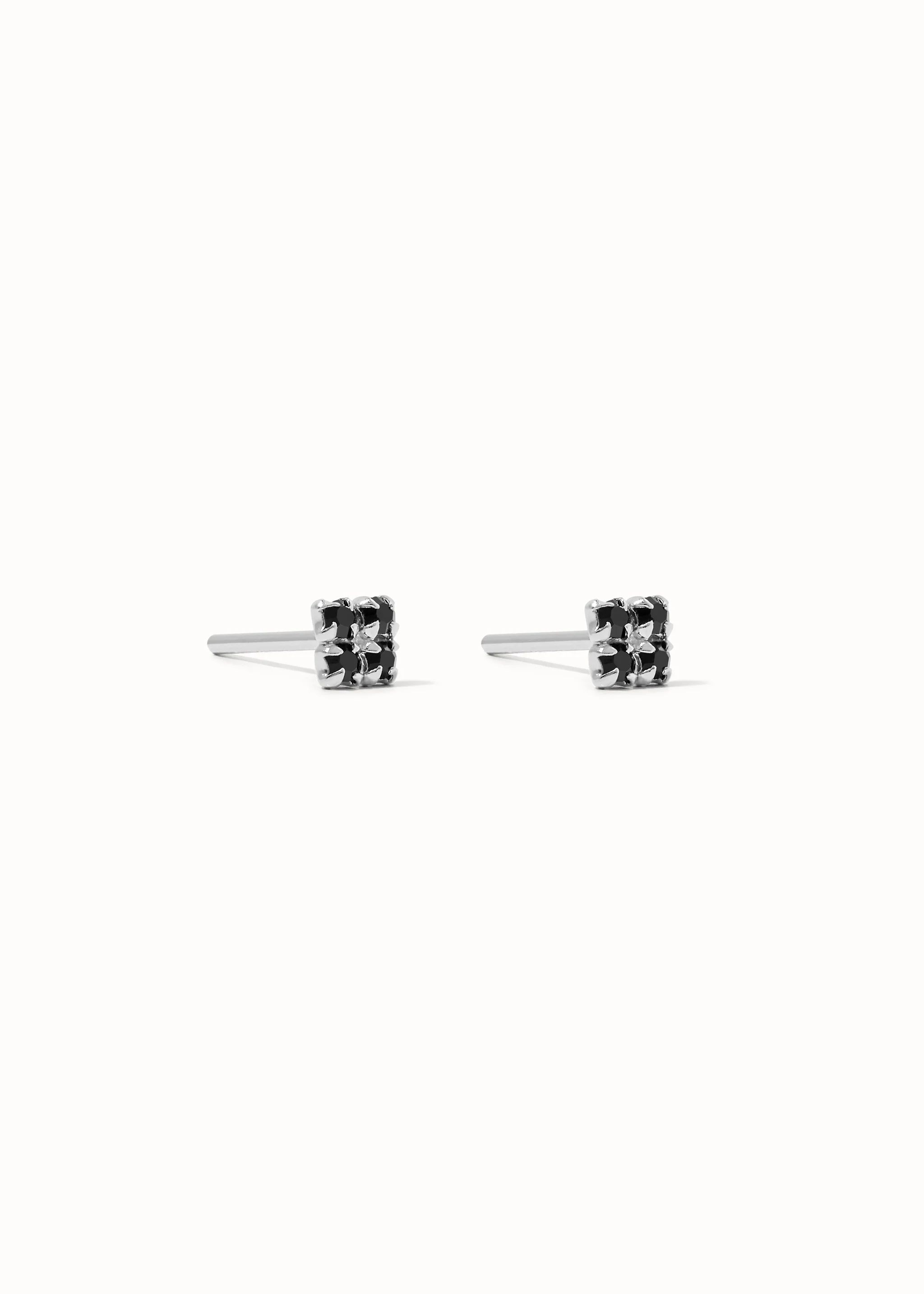 Eva Studs - Image 4