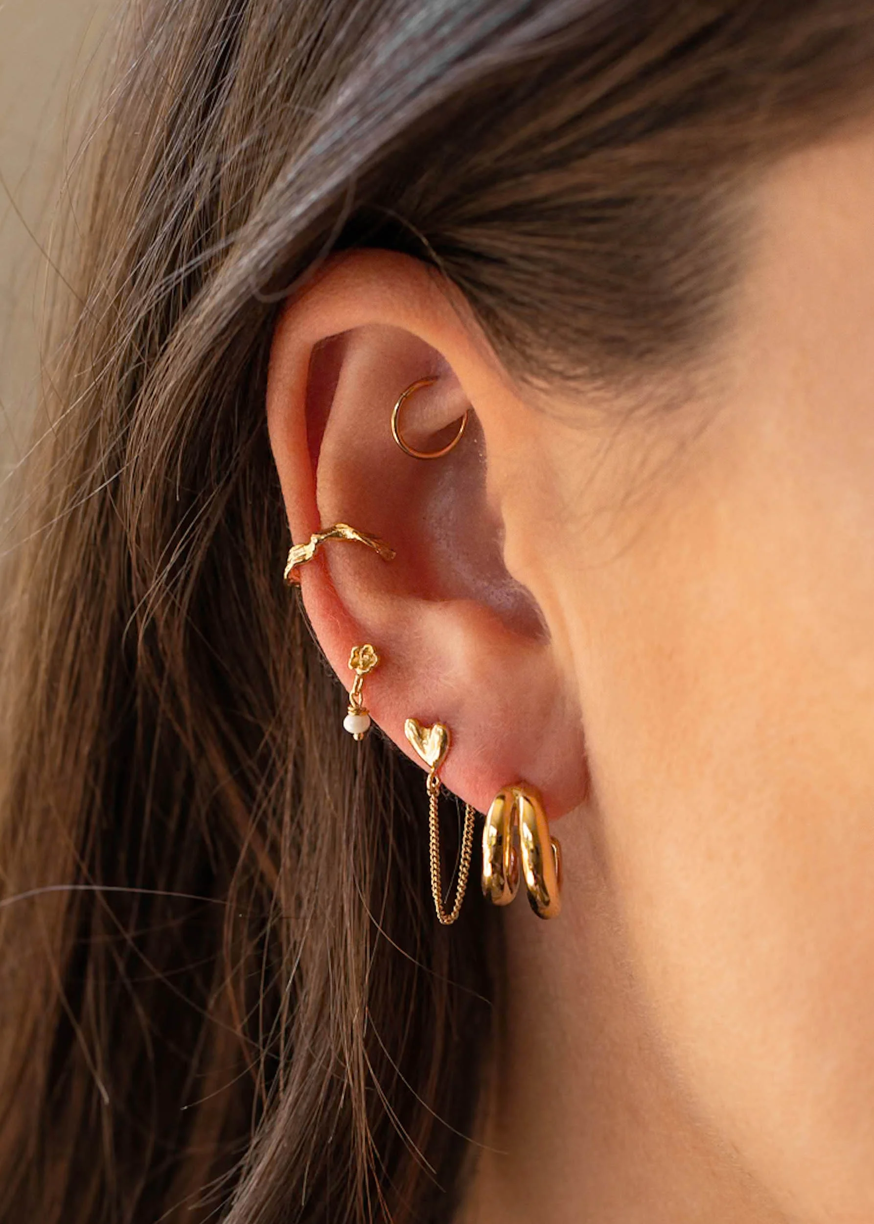 Fleur Perle Studs - Image 3