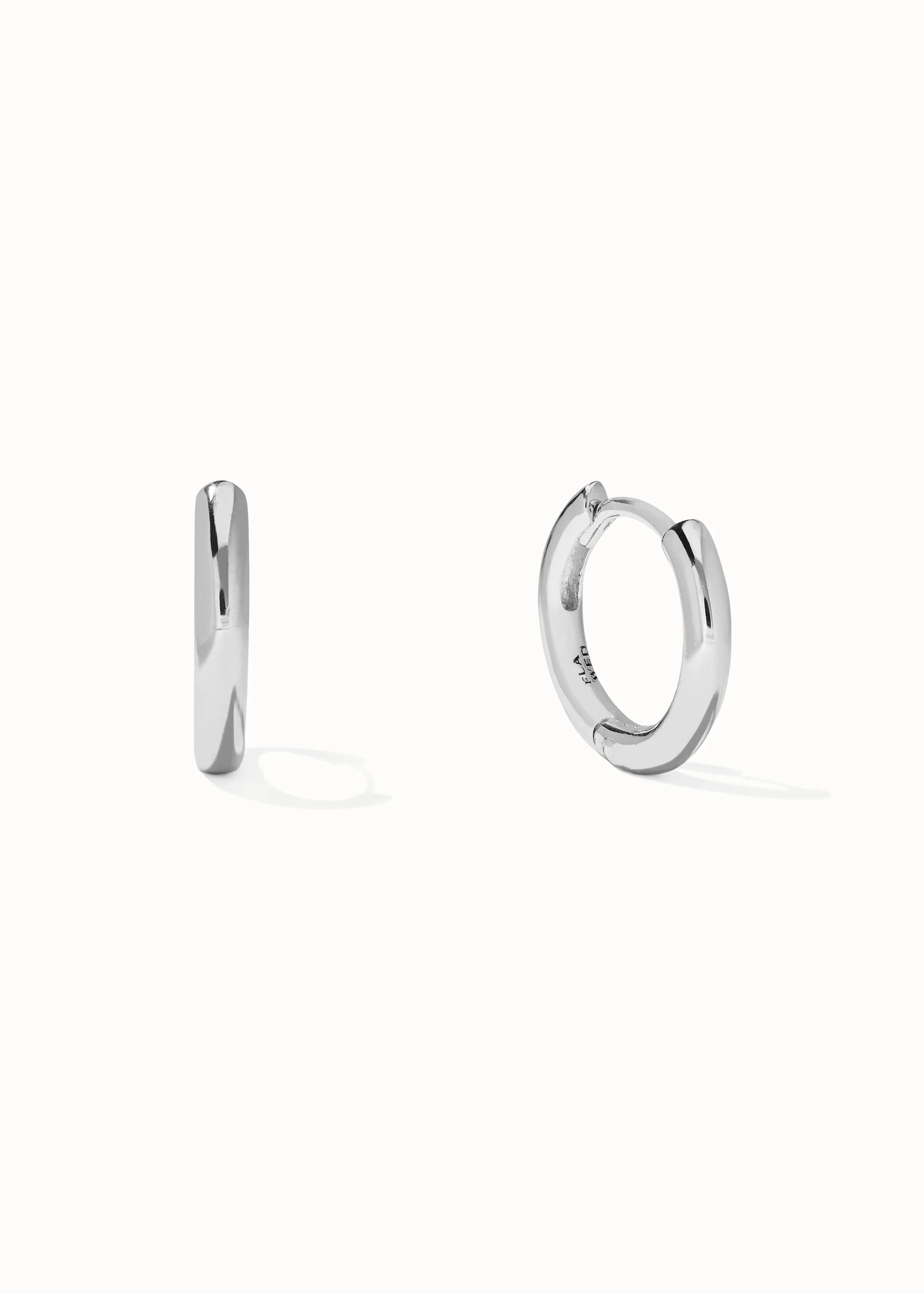 Jolie Hoops - Image 3