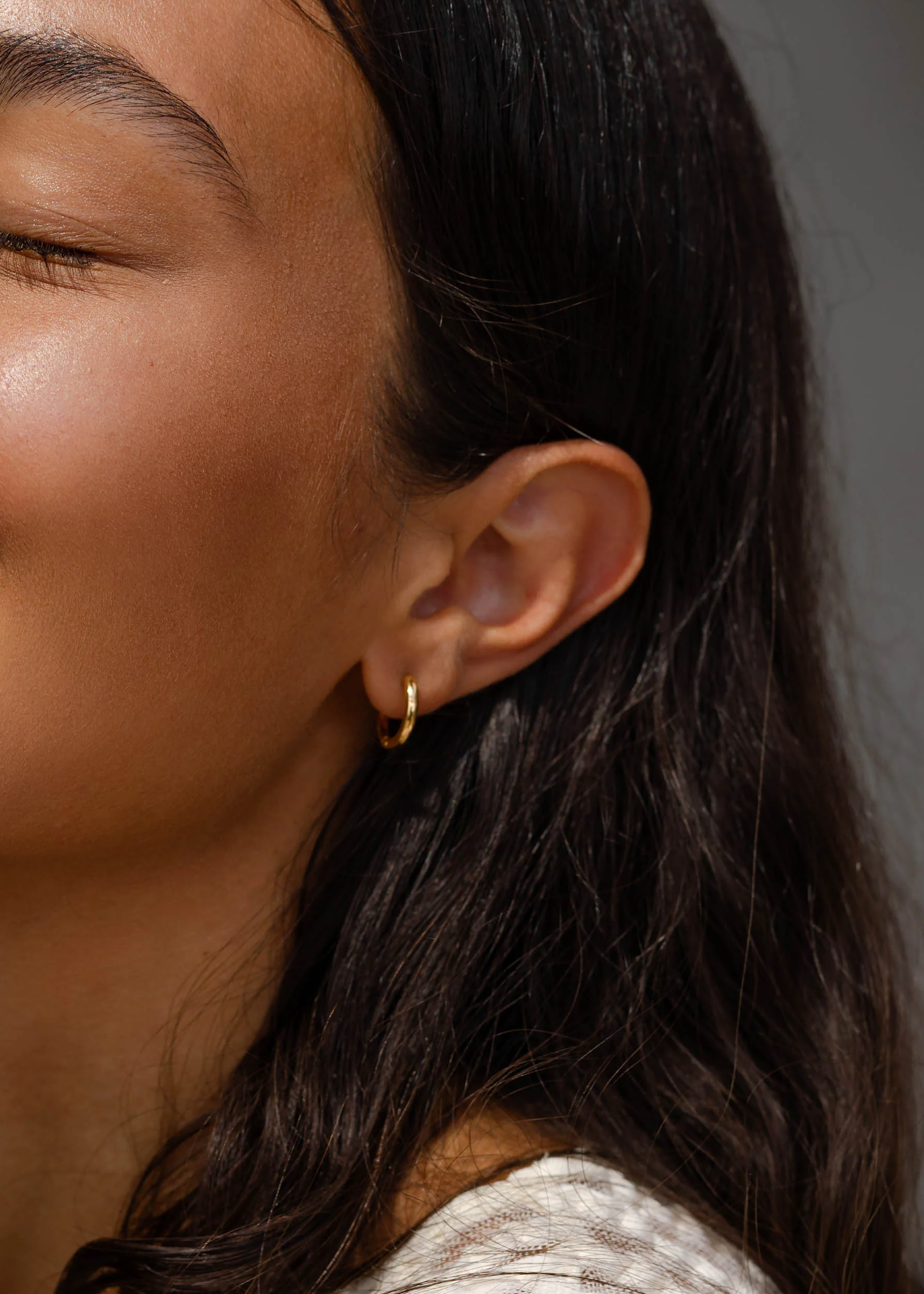 Jolie Hoops - Image 6