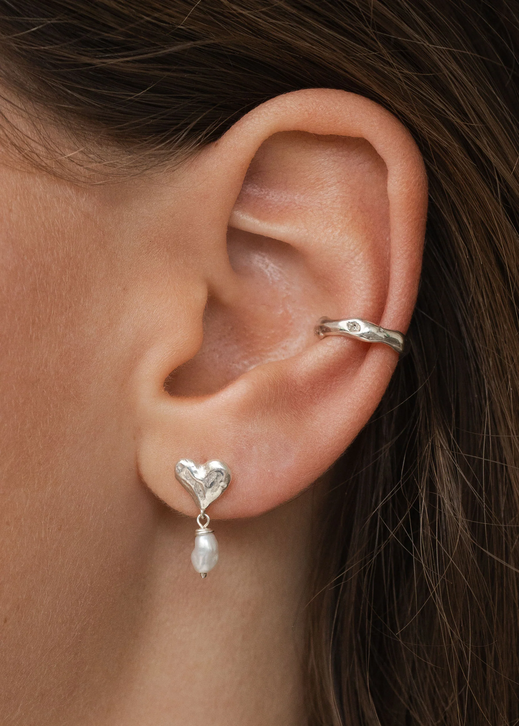 Lovers Perle Studs - Image 7