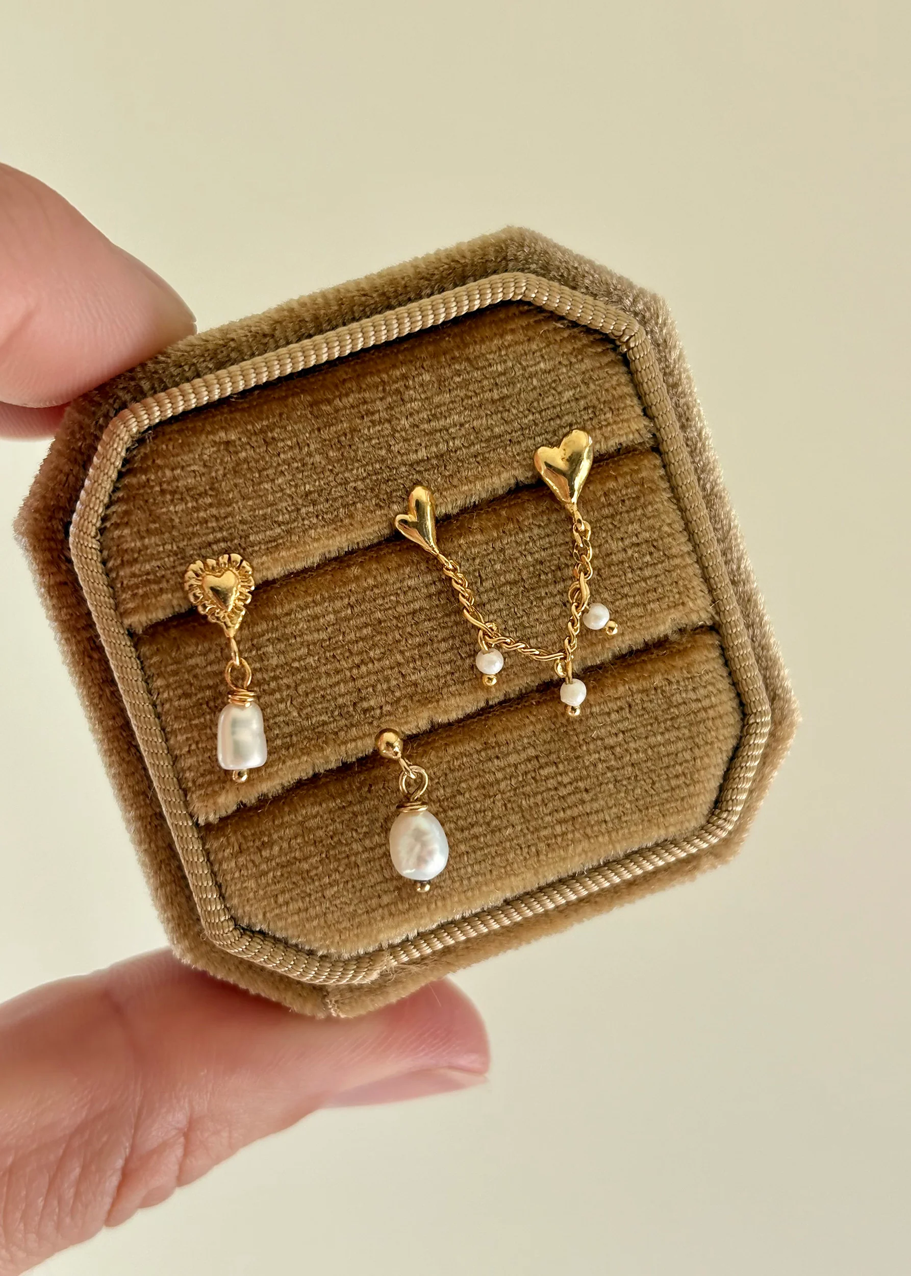 Perle Studs - Image 6